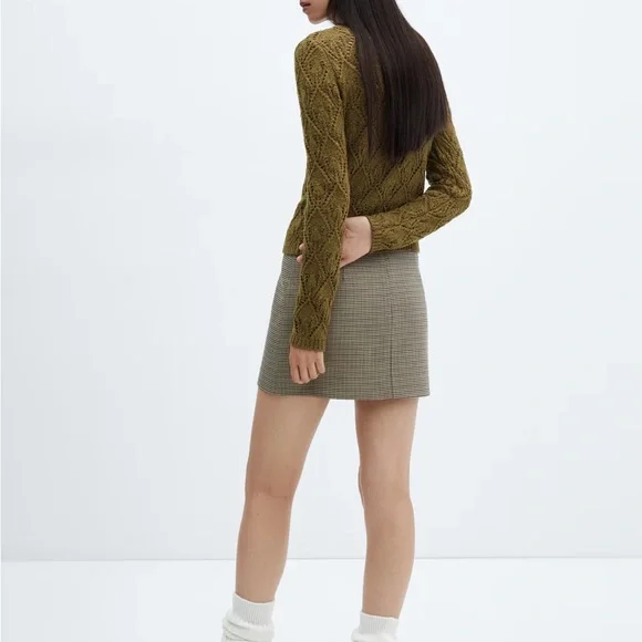 Olive Green Women's Sweater - Picture 4 of 8